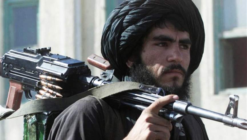 یک طراح حملات طالبان در بادغیس دست از جنگ کشید