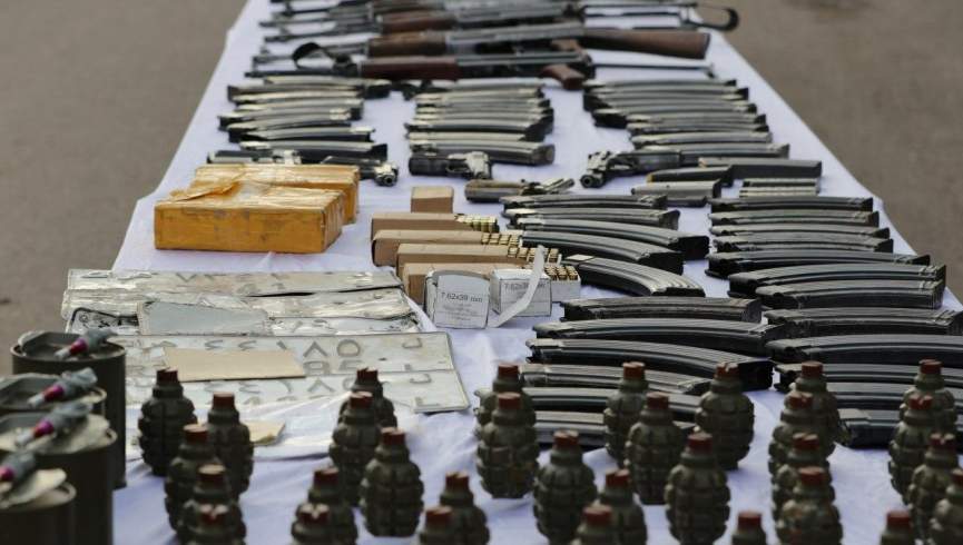 بازداشت دو فرمانده و کشف انبار بزرگ اسلحه طالبان در عملیات امنیت ملی هرات