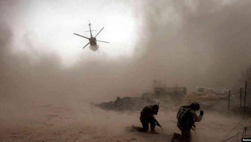 نشست اضطراری هلی‌کوپتر ارتش در هلمند، دو نفر زخمی شدند