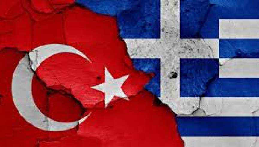 هشدار تند وزیر دفاع ترکیه به یونان: ساکت باشید!