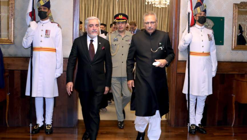 رئیس جمهور پاکستان: اسلام‌آباد از جنگ در افغانستان متضرر است و از صلح نفع می‌برد