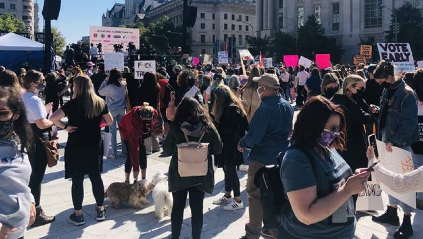 تظاهرات زنان امریکایی در واشنگتن علیه سیاست های ترامپ