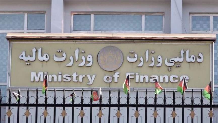 صالح: وزارت مالیه در ثبت موترهای بی‌پلیت عمداً کارشکنی می‌کند