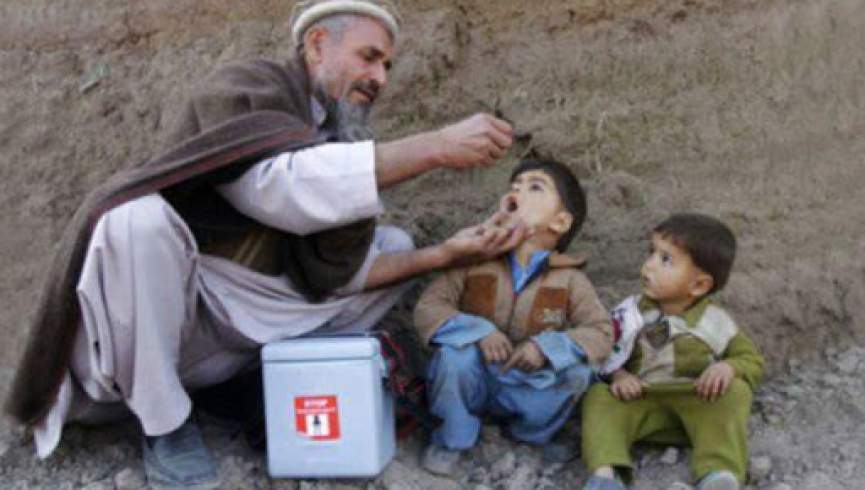 سه میلیون کودک بازمانده واکسین پولیو در افغانستان واکسین می‌شوند