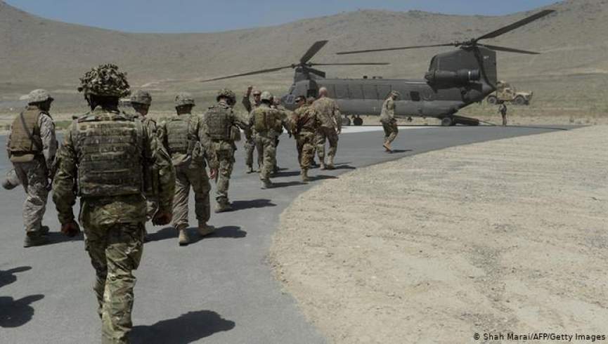 گزارش کنگره: ایالات متحده باید خروج نیروهای خود را از افغانستان به تأخیر بیندازد
