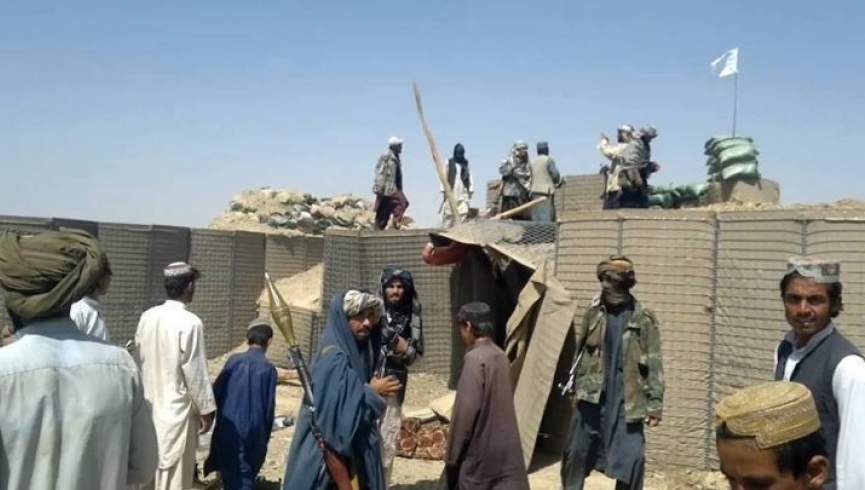 انفجار در یک قرارگاه ارتش در فراه/طالبان ادعا دارند با سقوط پایگاه تلفاتی بلندی به نیروهای دولتی وارد کردند