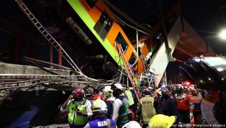 فروریختن پل مترو و سقوط قطار در مکزیکو دستکم ۹۰ کشته و مجروح برجای گذاشت