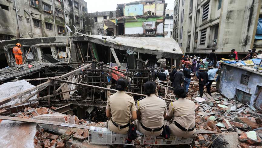 ریزش ساختمان در هند باعث کشته شدن 11 نفر شد