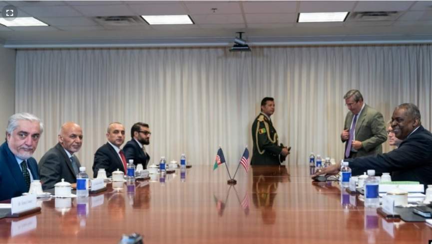 دیدار غنی با وزیر دفاع امریکا؛ پنتاگون "عمیقا روی ثبات و امنیت افغانستان سرمایه گذاری کرده است