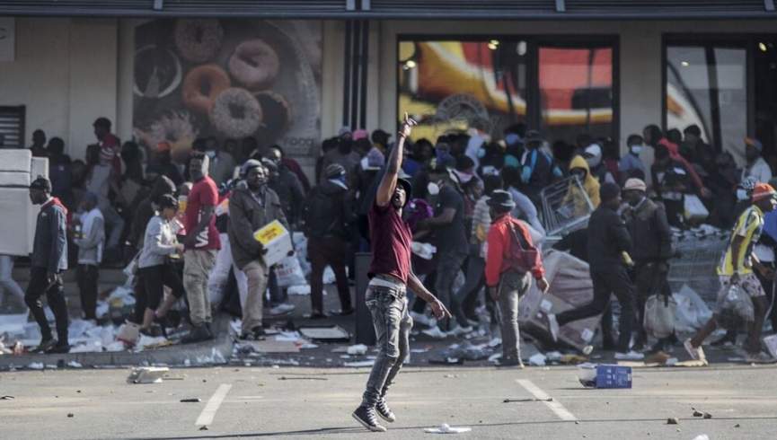 دستکم 212 نفر در پی خشونت ها در افریقای جنوبی کشته شدند