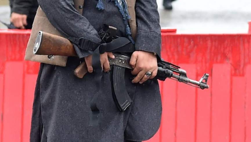 طالبان سوداګرو ته د امنیت په خاطر وسلې ورکوي