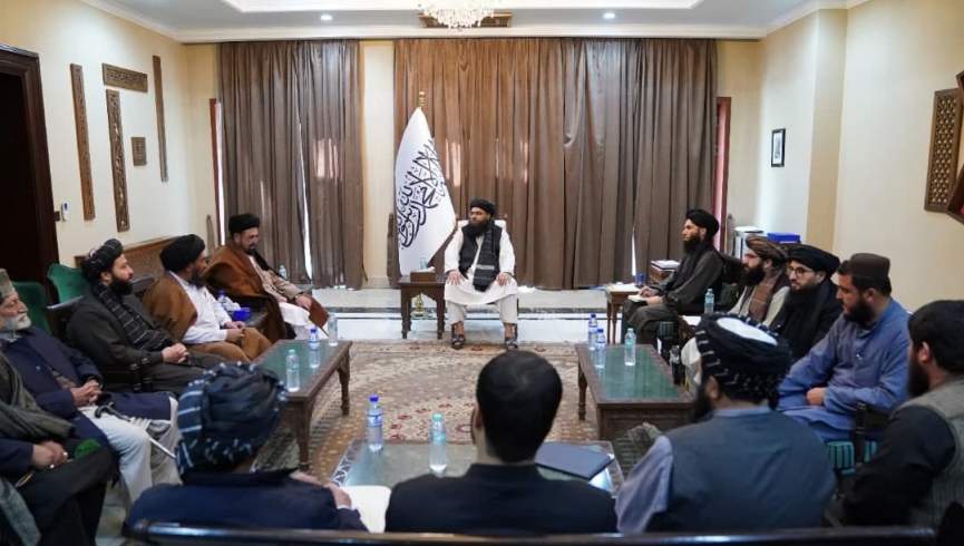 طالبان: تلاش داریم تا زمینه خدمت برای افغان‌های اهل فراهم شوند