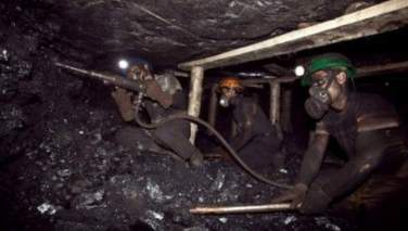 گازگرفتگی در معدن ذغال‌سنگ در سمنگان؛‌ سه کارگر جان باختند