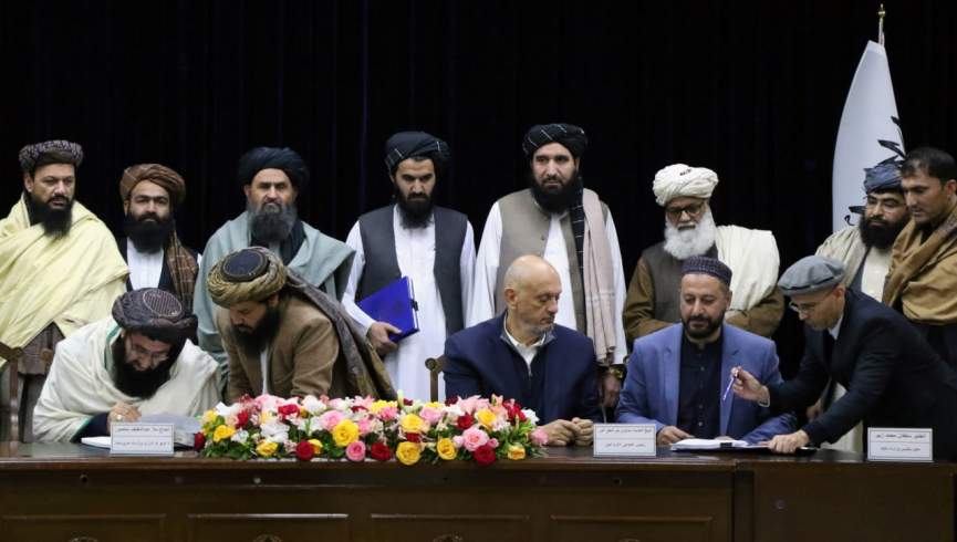 طالبان قرارداد چهار پروژه‌ی تولید برق را امضا کردند