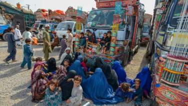 سازمان داکتران بدون مرز از اخراج مهاجران افغان از پاکستان ابراز نگرانی کرده است