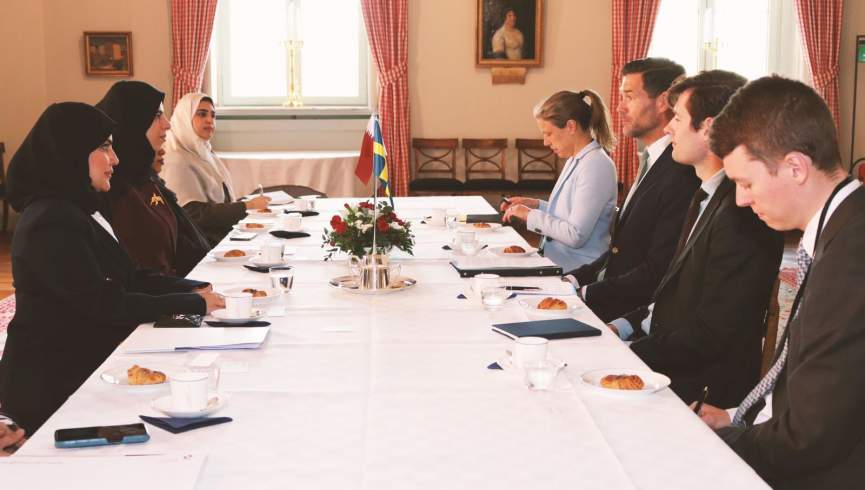 مقام‌های قطری و سویدنی در مورد افغانستان گفتگو کردند