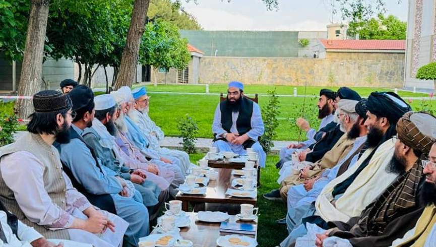 معاون سیاسی گروه طالبان با ذبیح الله مجددی دیدار کرد